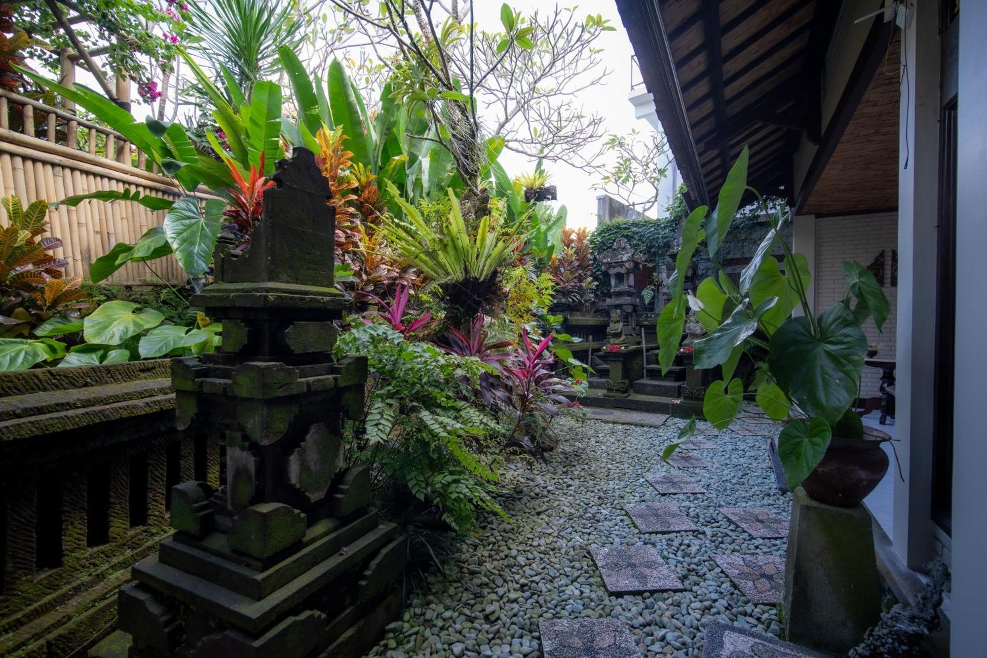 Puri Bayu Hotel Ubud Eksteriør billede